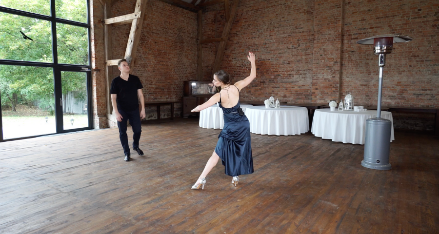 Dance For Me Wallis